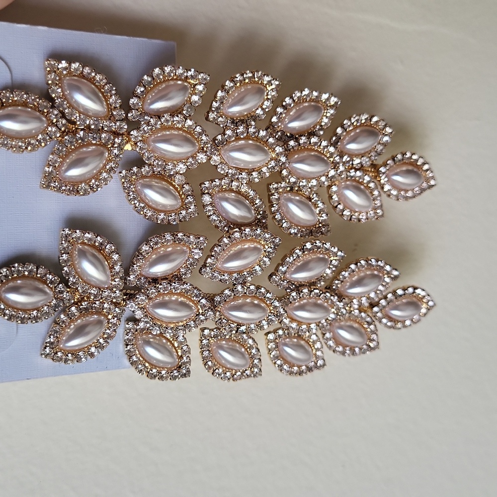 Borrowed & Blue Southern Living Pearl Earrings Bundle - Picture 4 of 13